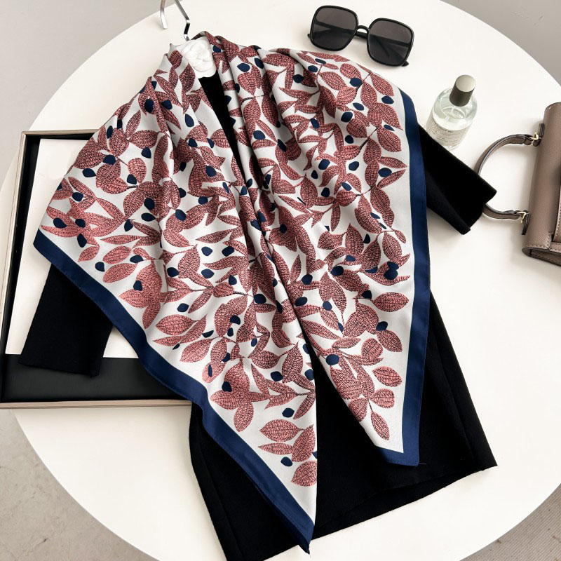 Pañuelo Cuadrado de 90cm, Band - Silk Neck Scarf reseña y precio