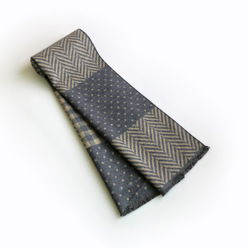 Bufandas frescas de diseño Cas - Muffler Men Wool reseña y precio