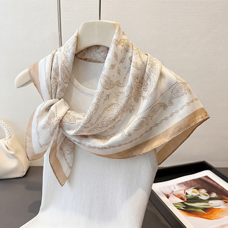 Pañuelo Cuadrado Vintage Beige - Silk Neck Scarf reseña y precio